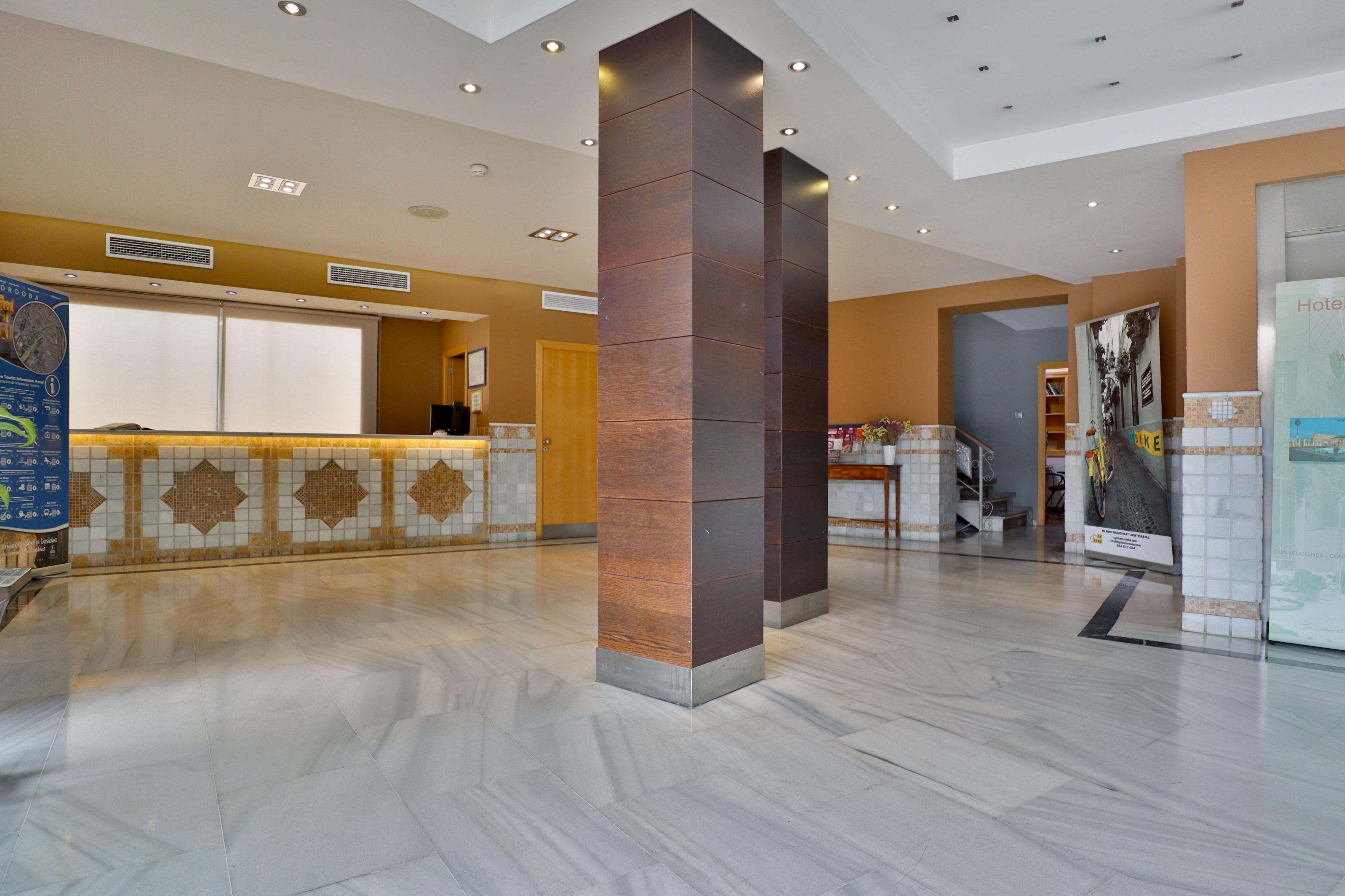 Hotel Oasis Cordoba Luaran gambar